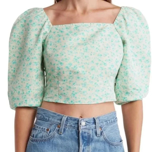 NWT Levi's Yvie Top Smocked Crop Top 3/4 Puff Sleeve Western Floral Size M Rodeo - Picture 1 of 10